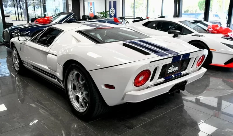 2005 Ford GT 2dr Coupe full