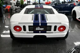 2005 Ford GT 2dr Coupe full