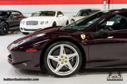 2011 Ferrari 458 Italia 2dr Coupe full