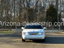 2003 Lincoln Town Car Signature full