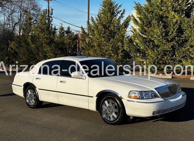 2003 Lincoln Town Car Signature full