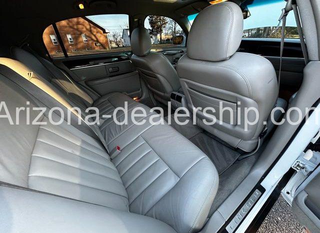 2003 Lincoln Town Car Signature full