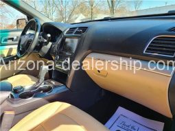 2016 Ford Explorer XLT full