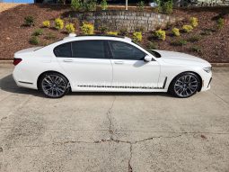 2022 BMW 7-Series 750i xDrive full