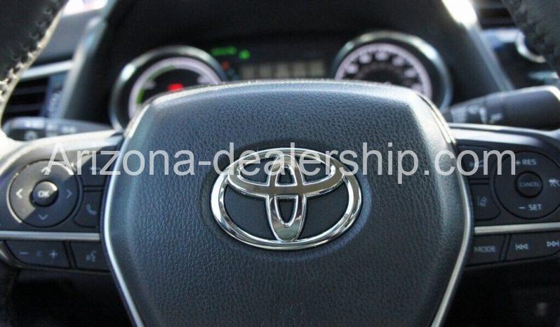 2018 Toyota Camry XLE full