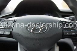 2020 Hyundai Elantra SEL full