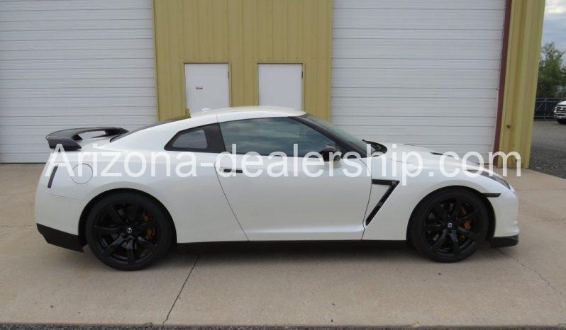 2010 Nissan GT-R Premium full