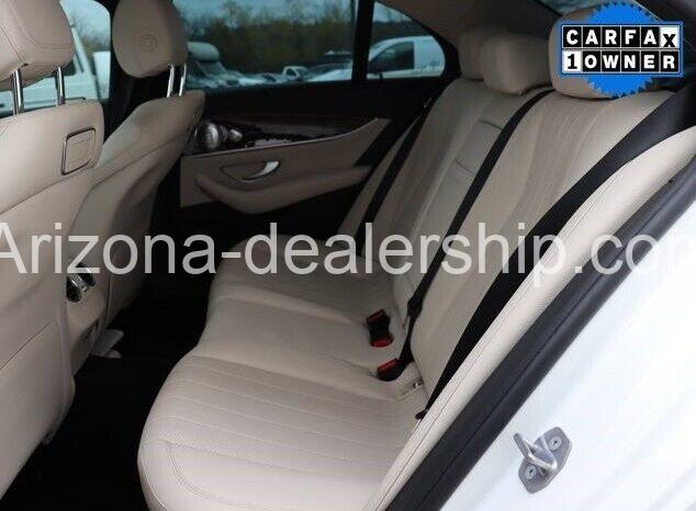 2018 Mercedes-Benz E-Class E 300 full