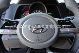 2022 Hyundai Elantra SEL full