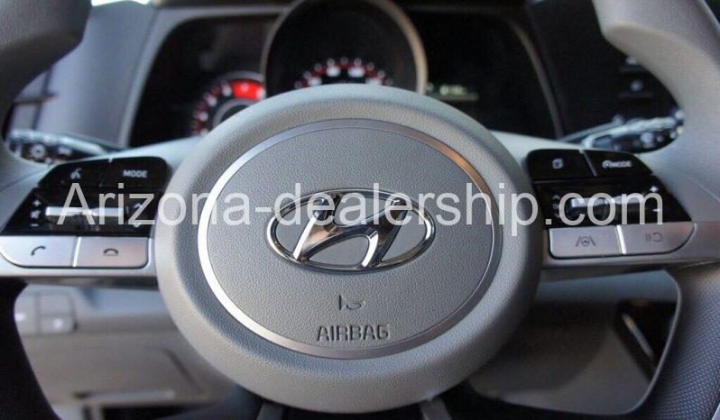 2022 Hyundai Elantra SEL full