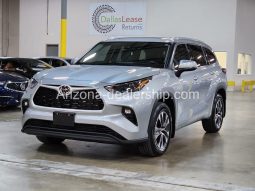 2022 Toyota Highlander XLE full