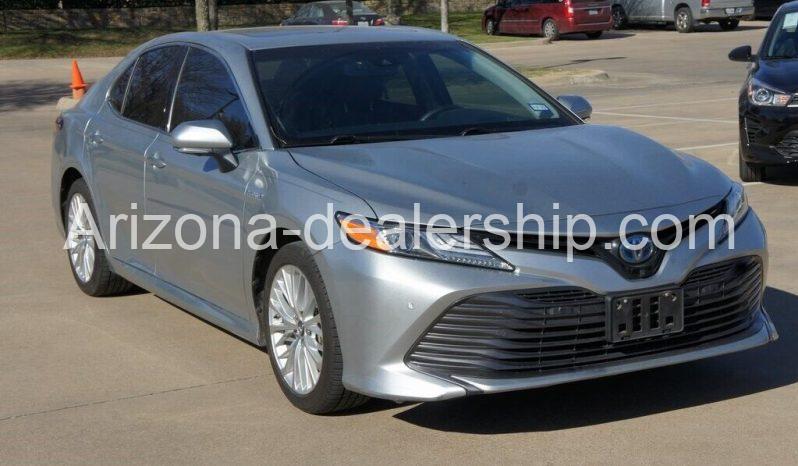 2018 Toyota Camry XLE full