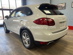 2014 Porsche Cayenne Platinum AWD 4dr SUV full