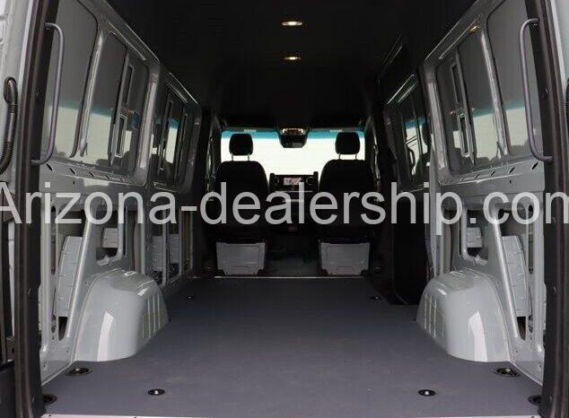 2023 Mercedes-Benz Sprinter 2500 full