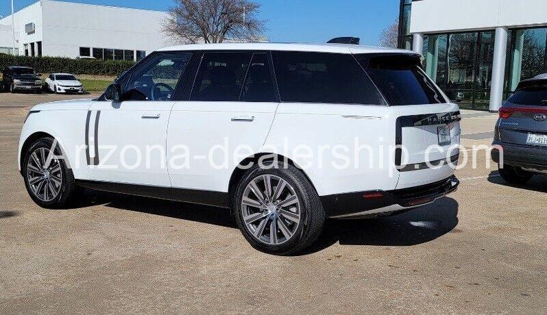 2023 Land Rover Range Rover SE full