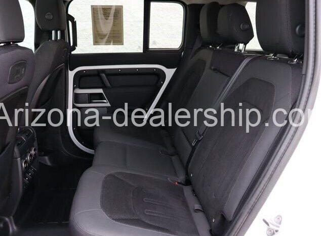 2020 Land Rover Defender SE full