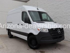 2023 Mercedes-Benz Sprinter 2500 Standard Roof I4 Gas 144 RWD