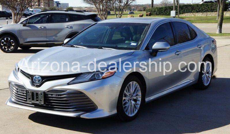 2018 Toyota Camry XLE full