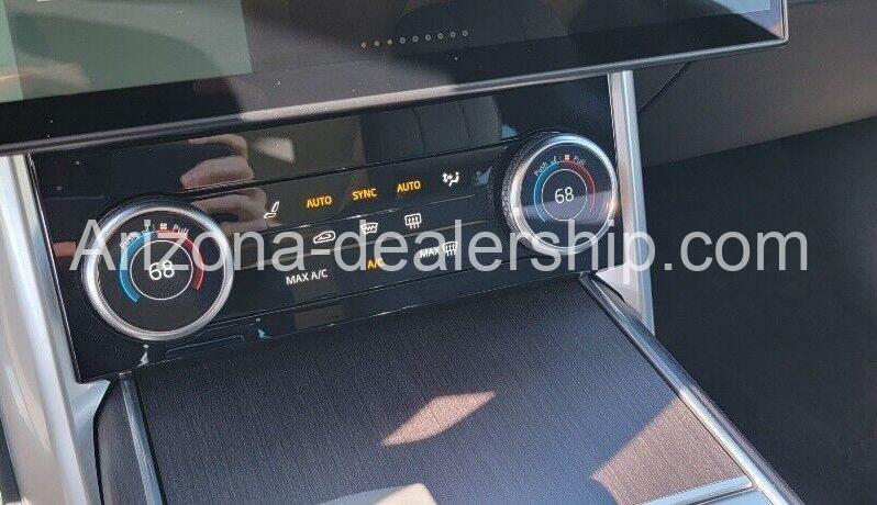 2023 Land Rover Range Rover SE full