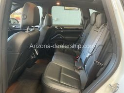 2014 Porsche Cayenne Platinum AWD 4dr SUV full