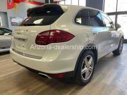 2014 Porsche Cayenne Platinum AWD 4dr SUV full