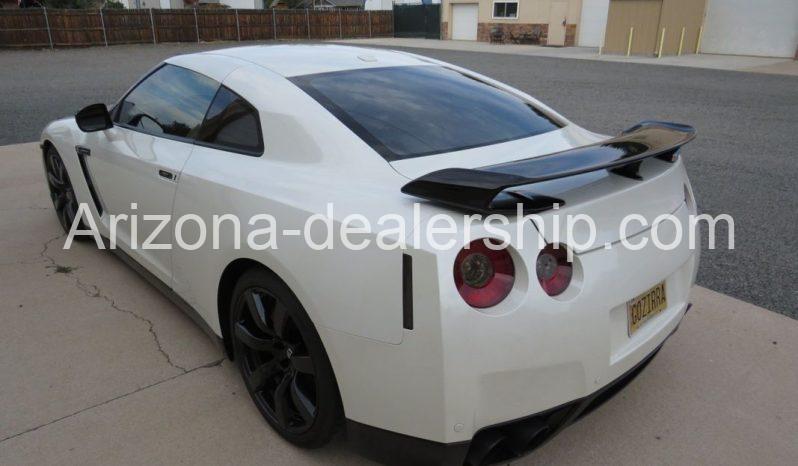 2010 Nissan GT-R Premium full