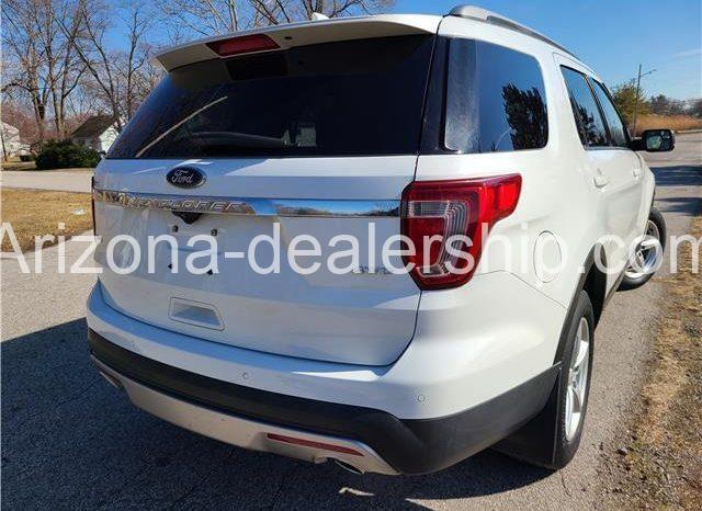 2016 Ford Explorer XLT full