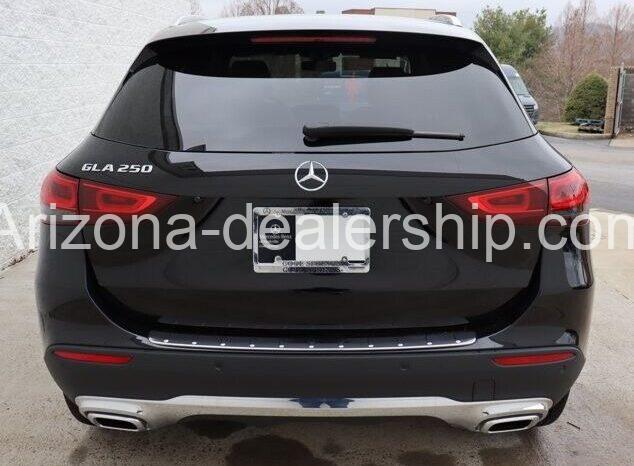 2023 Mercedes-Benz GLA GLA 250 full