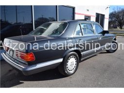 1989 Mercedes-Benz 500-Series 560SEL full