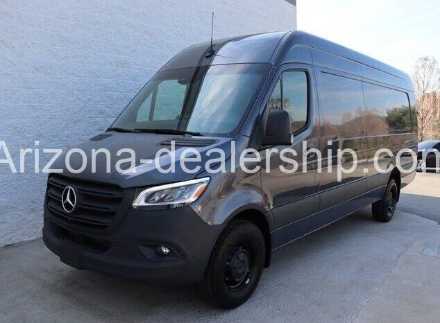 2023 Mercedes-Benz Sprinter 2500 full