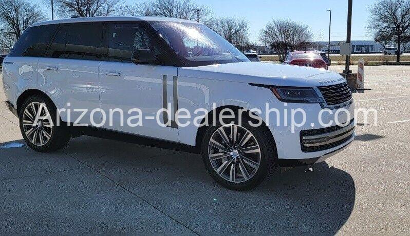 2023 Land Rover Range Rover SE full