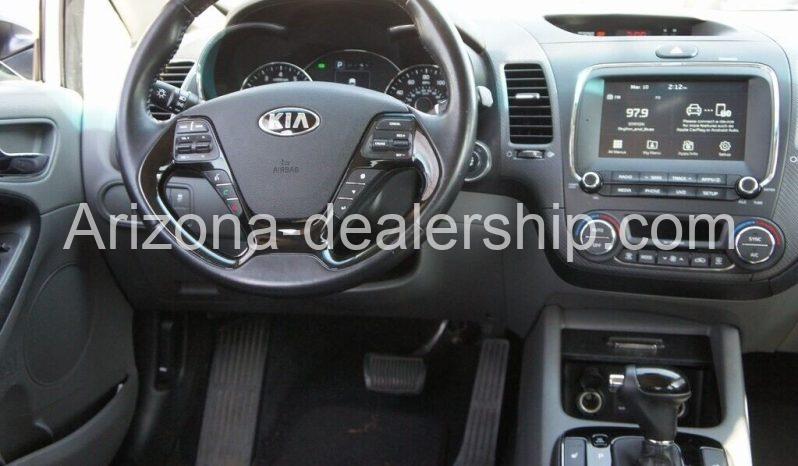 2017 Kia Forte EX full