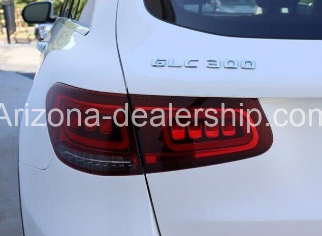 2022 Mercedes-Benz GLC GLC 300 full