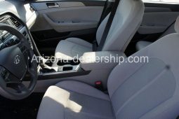 2015 Hyundai Sonata SE full