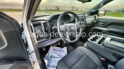 2018 Chevrolet Silverado 1500 LT full