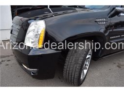 2013 Cadillac Escalade Premium AWD 2keys super clean full