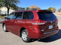 2014 Toyota Sienna LE Power Side-Entry full