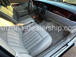 2003 Lincoln Town Car Signature full