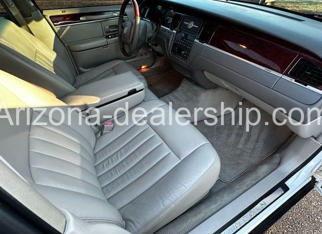 2003 Lincoln Town Car Signature full