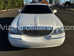 2003 Lincoln Town Car Signature full