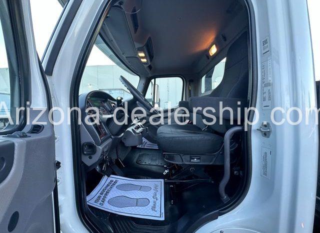 2017 FREIGHTLINER M2 2-CAR full