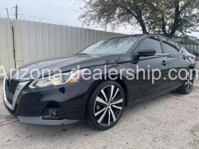 2020 Nissan Altima 2.5 SR Sedan 4D