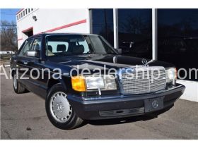 1989 Mercedes-Benz 500-Series 560SEL