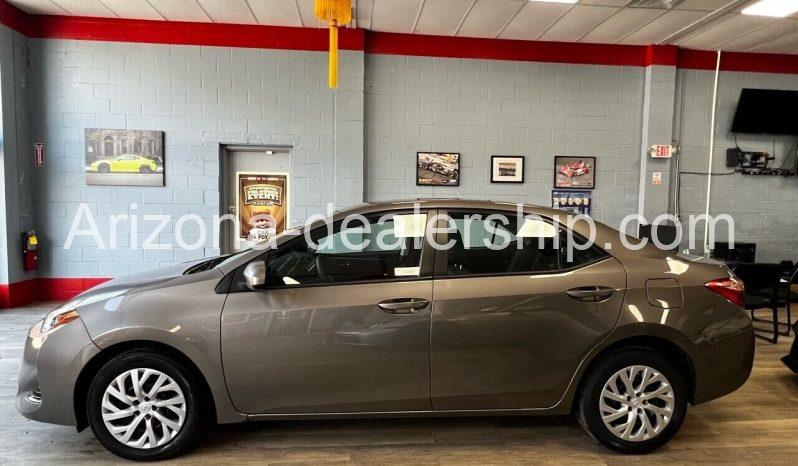 2019 Toyota Corolla LE 4dr Sedan full