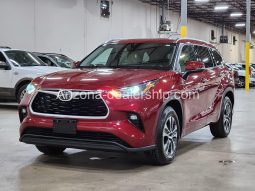 2021 Toyota Highlander XLE full