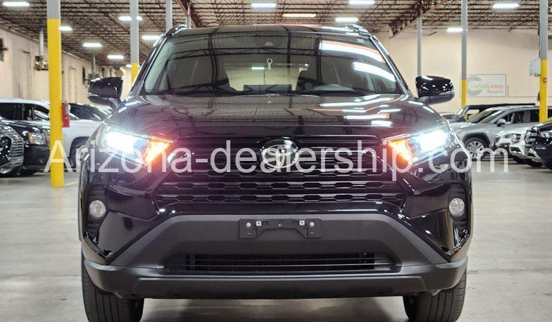 2021 Toyota RAV4 XLE Premium full