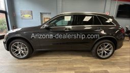 2022 Mercedes-Benz GLC GLC 300 4MATIC AWD 4dr SUV full