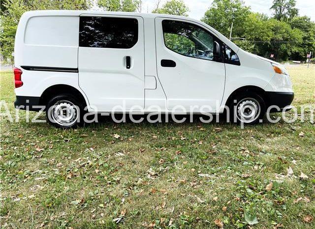 2017 Chevrolet Express LT full