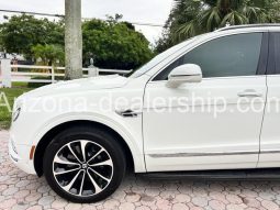 2017 Bentley Bentayga W12 Sport Utility 4D full