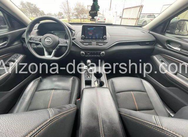 2020 Nissan Altima 2.5 SR Sedan 4D full